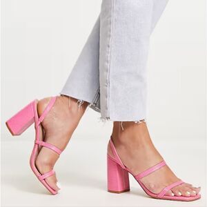 BRAND NEW MANGO BLOCK HEEL  SQUARE TOE WOMENS SANDALS